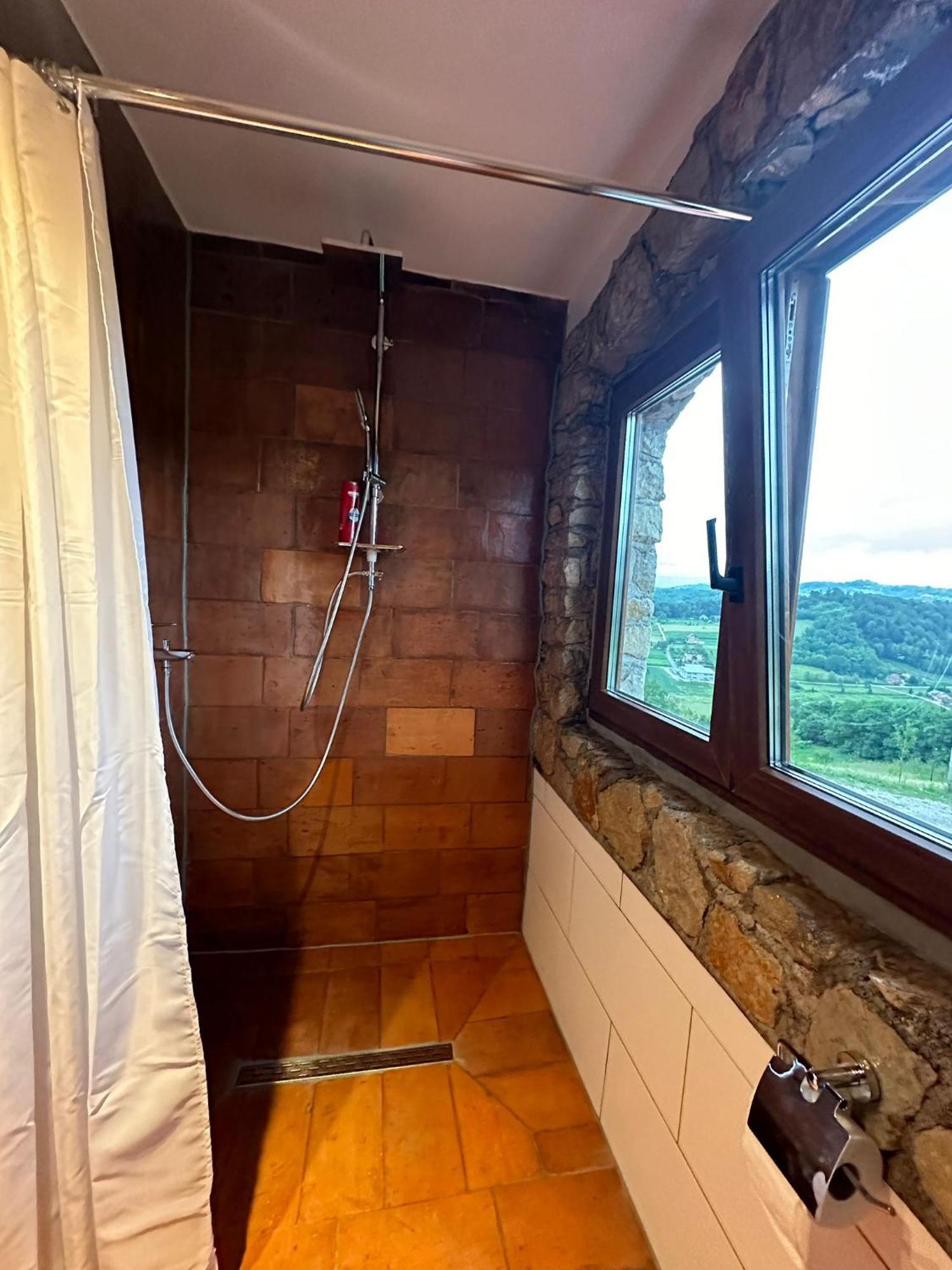 Svetli Raj Apartment Pregrada Luaran gambar